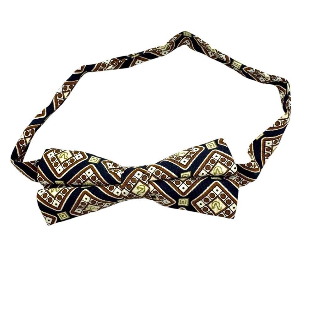 Elegant Navy Blue, Cream, Brown Bow Tie